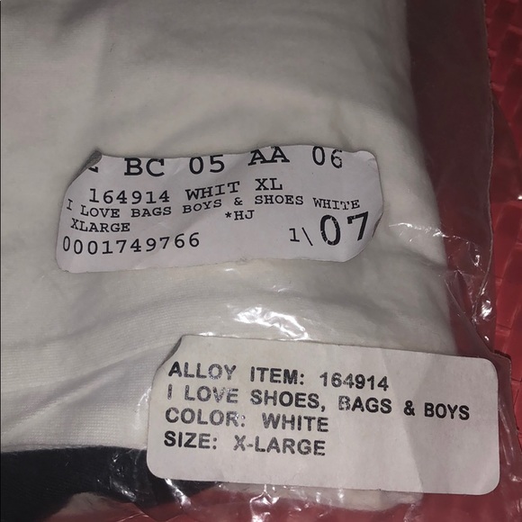 I love Shoes, Bags, & Boys Shirt New - Picture 6 of 6